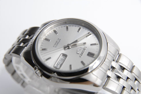 【 N MINT+ 】 Seiko 5 7S26-01V0 Day/Date Silver Dial 21 Jewels AT Watch from JAPAN